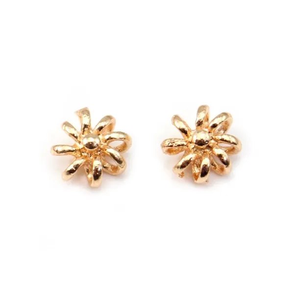 Fleur  Plaquée par "flash" or sur laiton 7.5mm x 1pc