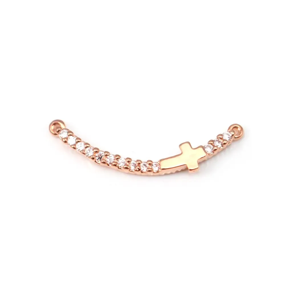 Intercalaire croix avec oxydes de zirconium, plaqué par "flash" or rose sur laiton 4x22mm x 1pc