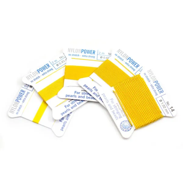 Nylon power wire with needle included, in garnet color x 2m