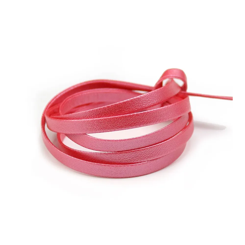 Cuir synthétique, de forme plate, de couleur rose foncé, 5mm x 90cm