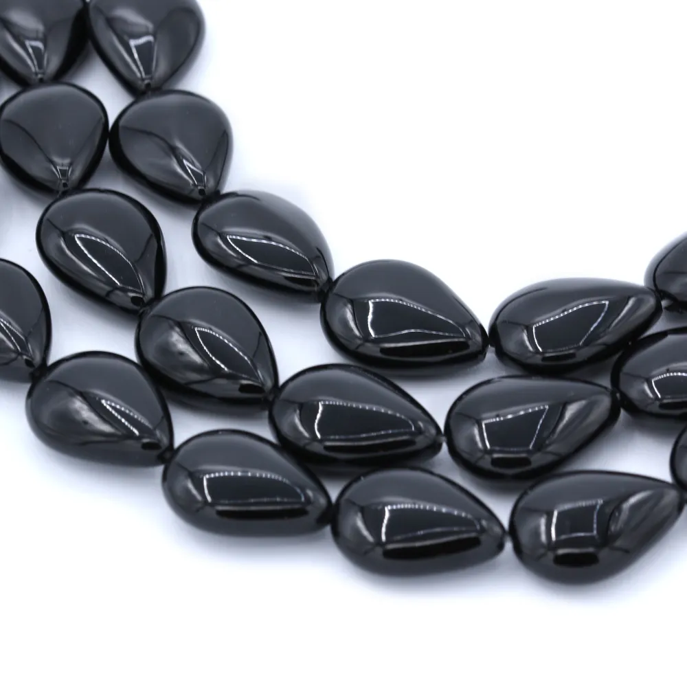 Onyx noir, goutte plate, 18x24mm x 40cm