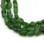 Tsavorite en forme baroque x 40cm
