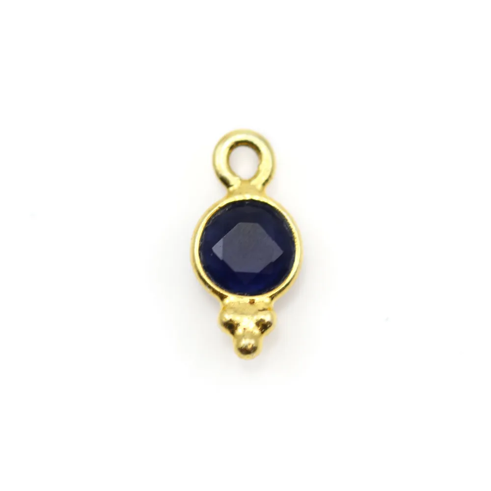 Breloque en saphir teinté rond facetté sur argent doré 5x10mm x 2pcs