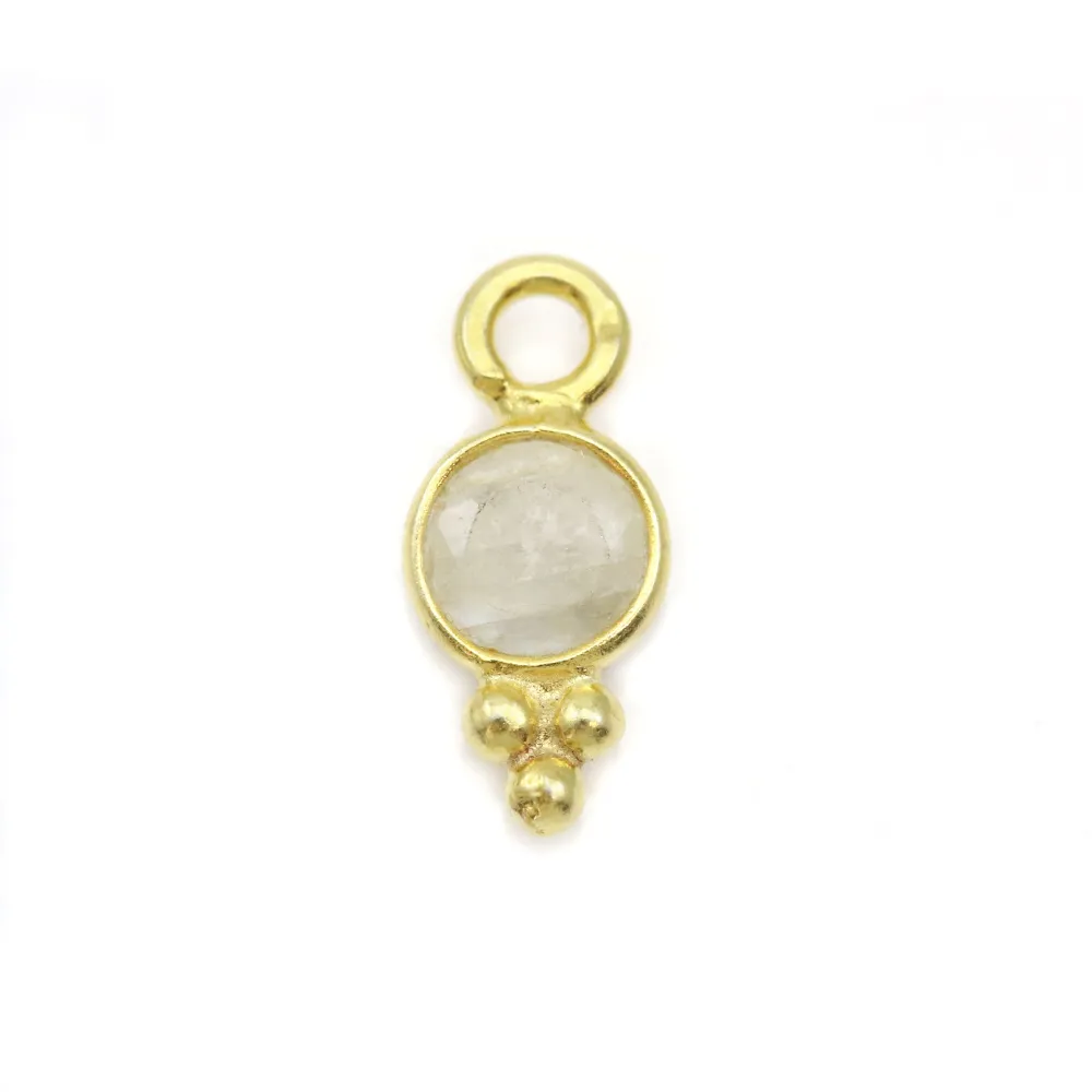 Breloque en Pierre de lune ronde facettée sur argent doré 5mm x 2pcs