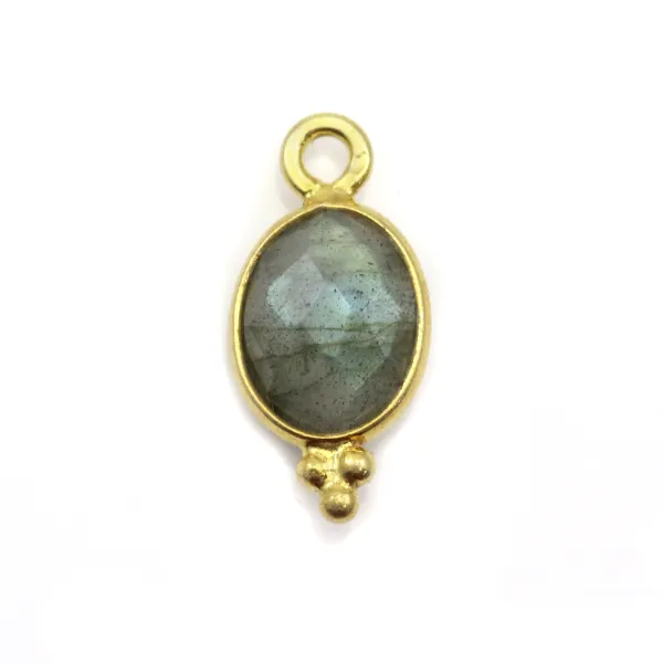 Breloque en Pierre traitée couleur rubis ovale facettée serti argent 925 doré à l'or fin 7x15mm x 1pc