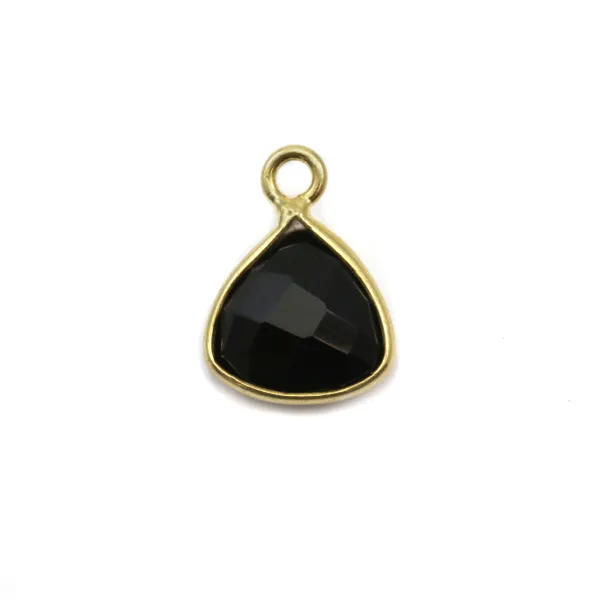 Agate noire triangle facettée sertie sur argent doré 9mm x 1pc
