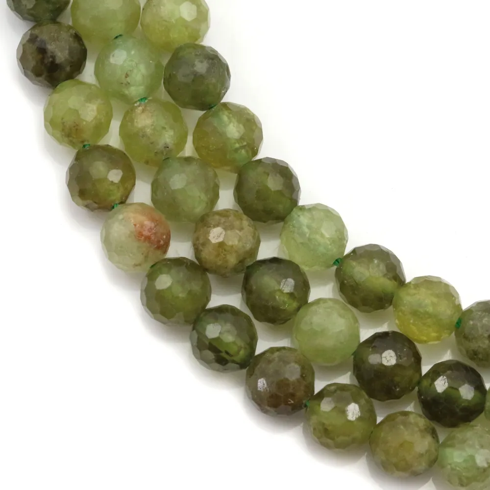 green Garnet  Round faceted 6mm x 40cm