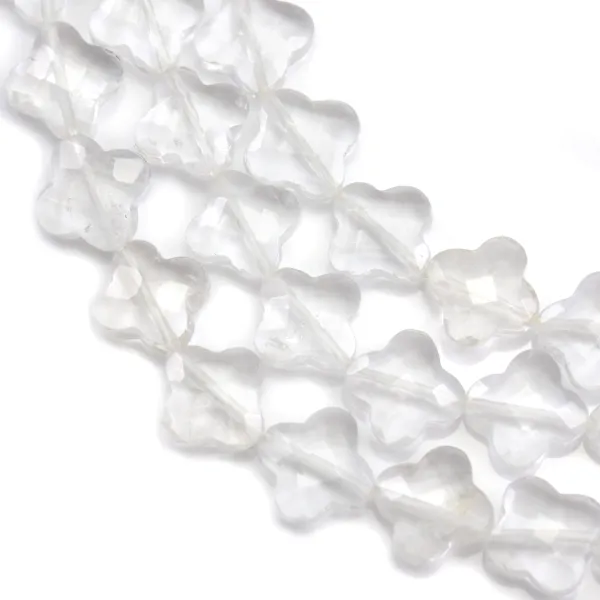 Rock crystal faceted clover 13 mm x 40cm