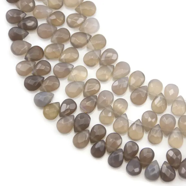 Grey agate, in shape of a faceted flat drop, 7 * 9mm x 20cm