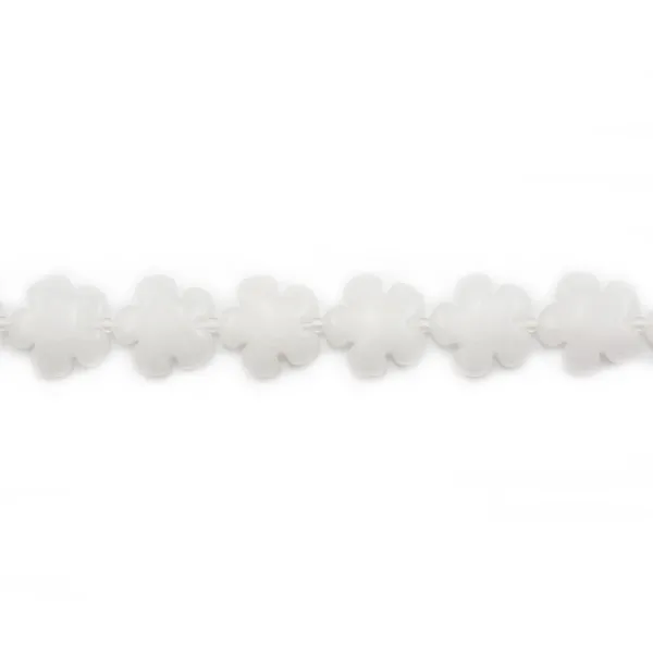 Jade blanc string in Flower 20mm x 2pcs