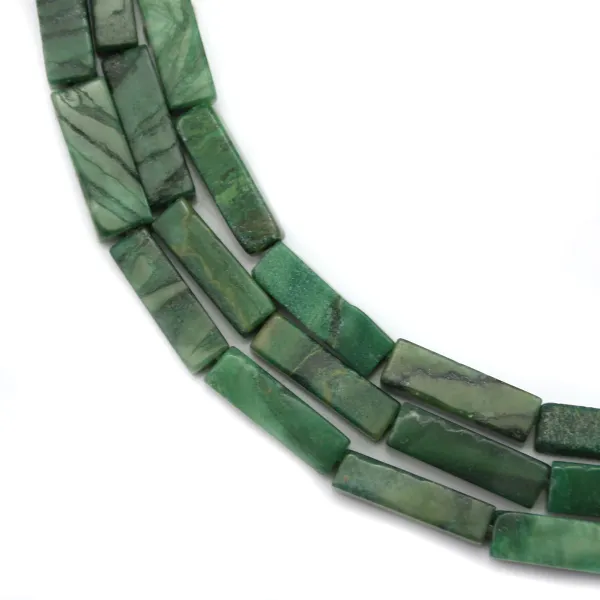 Rectângulo africano de jade 4x13mm x 39cm