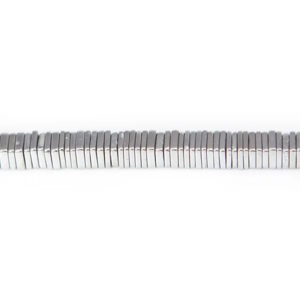 Hematita prateada em forma de quadrado em lâmina 1x4mm x 40cm.
