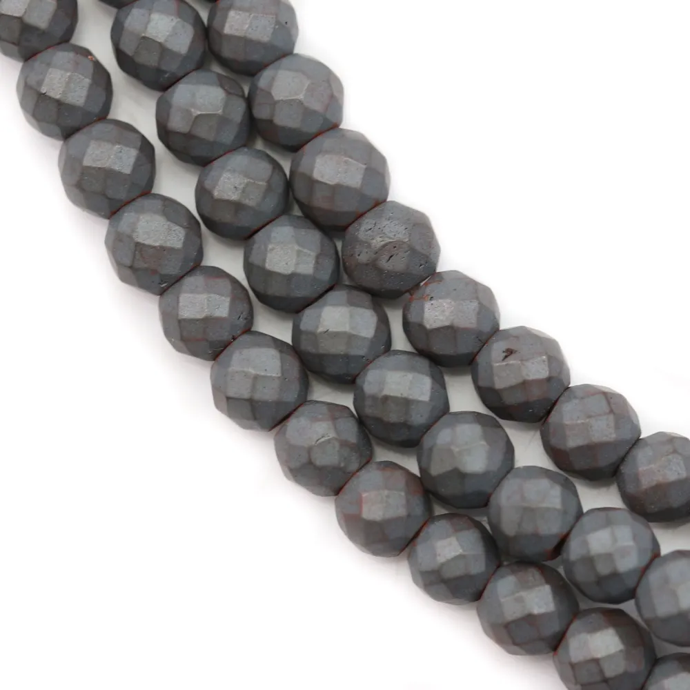 Hématite  mate ronde facette 4mm x 40cm