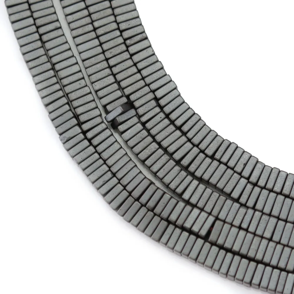 Hematite matte lamellar square 3x1mm x 40cm