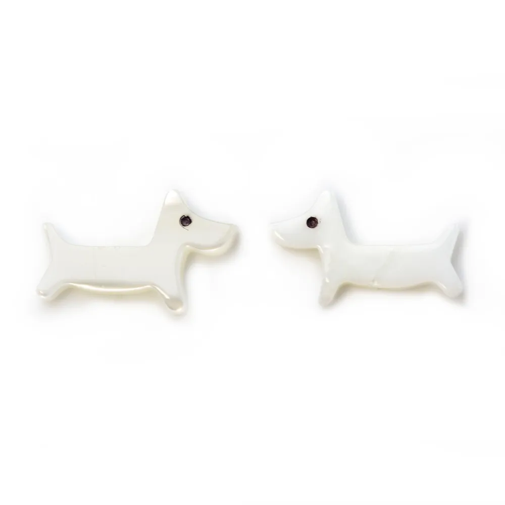 White mother-of-pearl little dog 9x15mm x 1pc