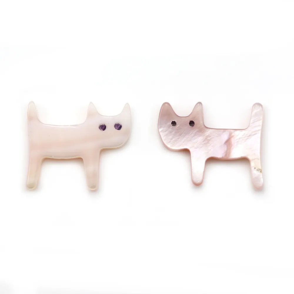 Nacre rose en forme de chat 12x14mm x 1pc