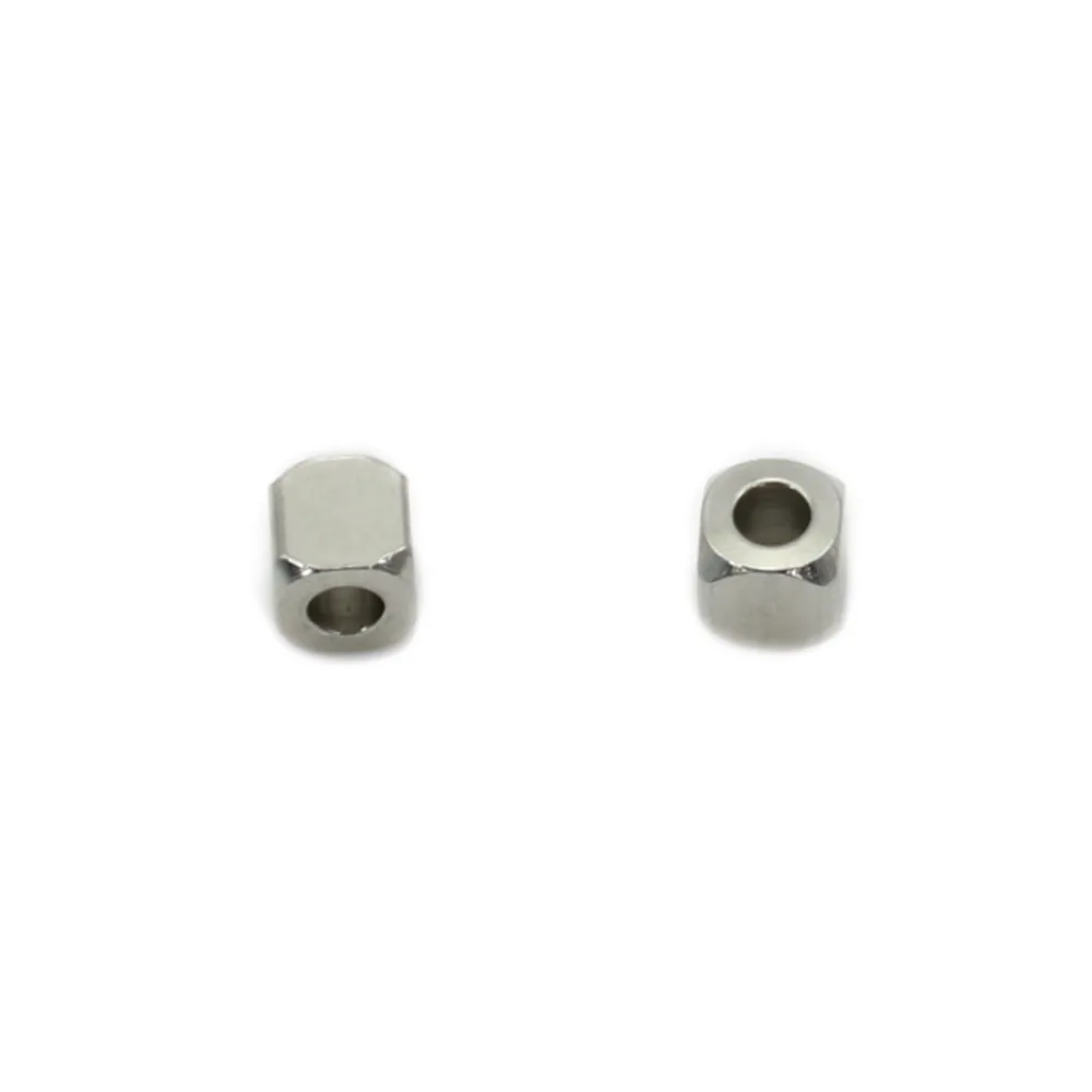 Perle cube facetté 3mm en Acier Inox x 10pcs
