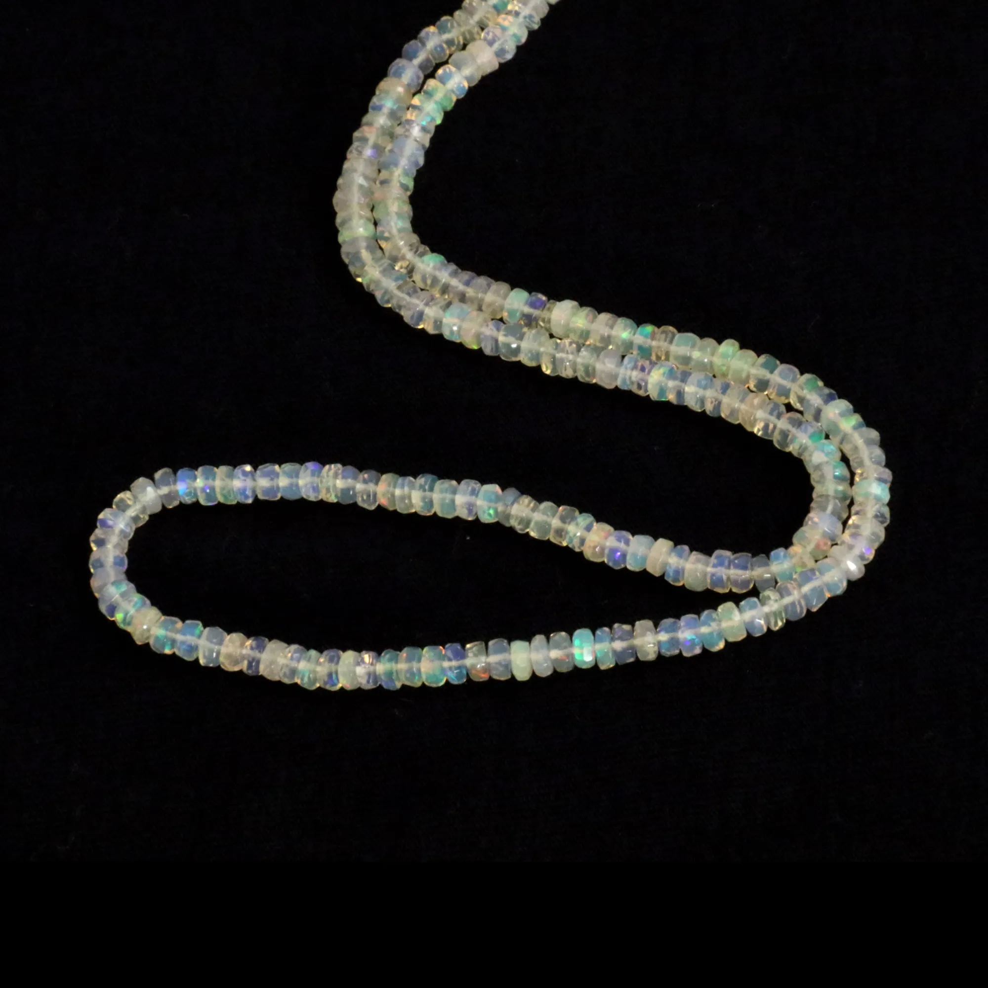 Opale Naturelle D'Éthiopie - 3,5 Grammes (17,5 Carats) - Brut Multicolore Translucide - Non Traitée