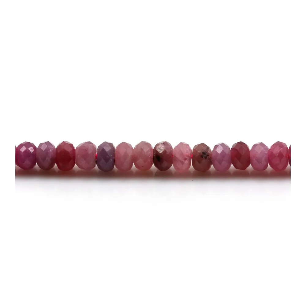 Rubis rouge,en forme de rondelle facette 3x4mm x 40cm