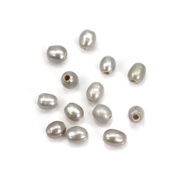 Perla coltivata d'acqua dolce, grigia, oliva, 4-4,5 mm x 2 pezzi