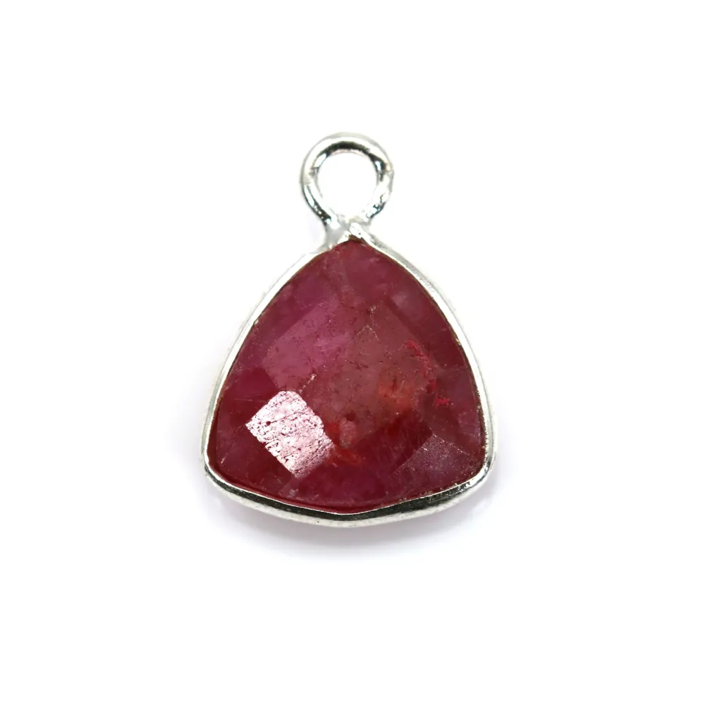 Breloque Pierre teintée couleur rubis triangle facettée serti argent 925 9x13mm x 1pc