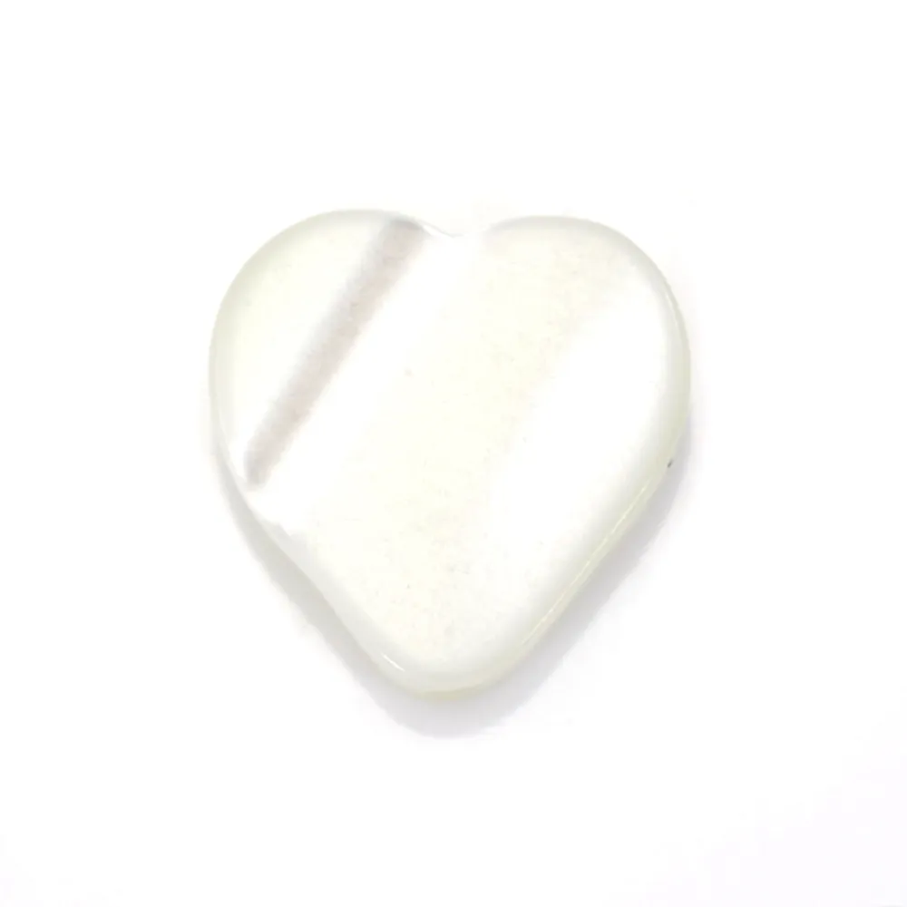 Nacre blanche en forme de coeur 6mm x 12pcs