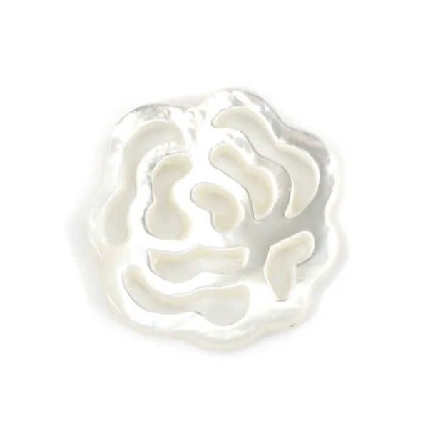 White mother-of-pearl flower with openwork 14mm x 1pc 