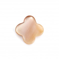 Pink mother-of-pearl clover beads 13mm x 4 pcs