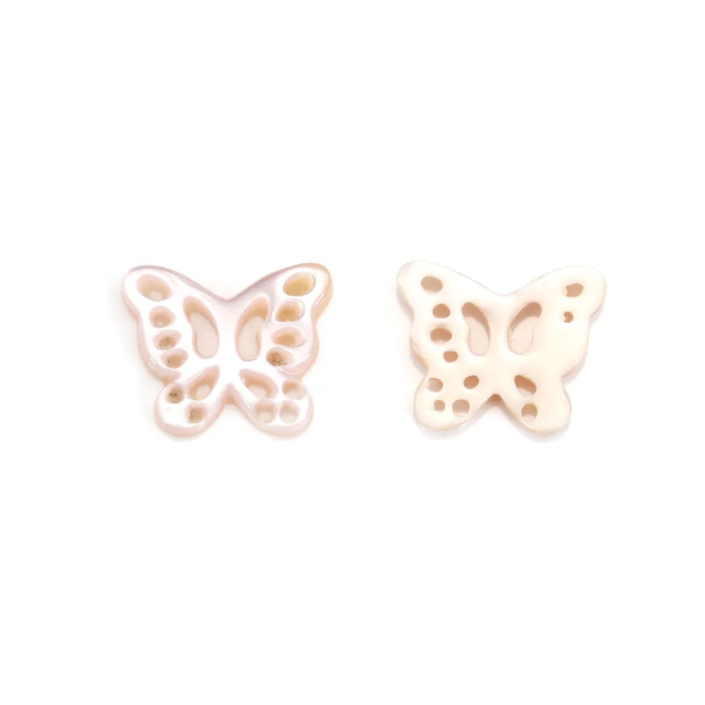Nacre rose ajourée en forme de Papillon 9.5x11.5mm x 1pc