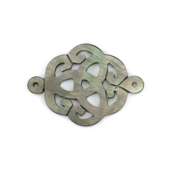 Nacre grise en motif celtique ajouré 18mm x 1pc