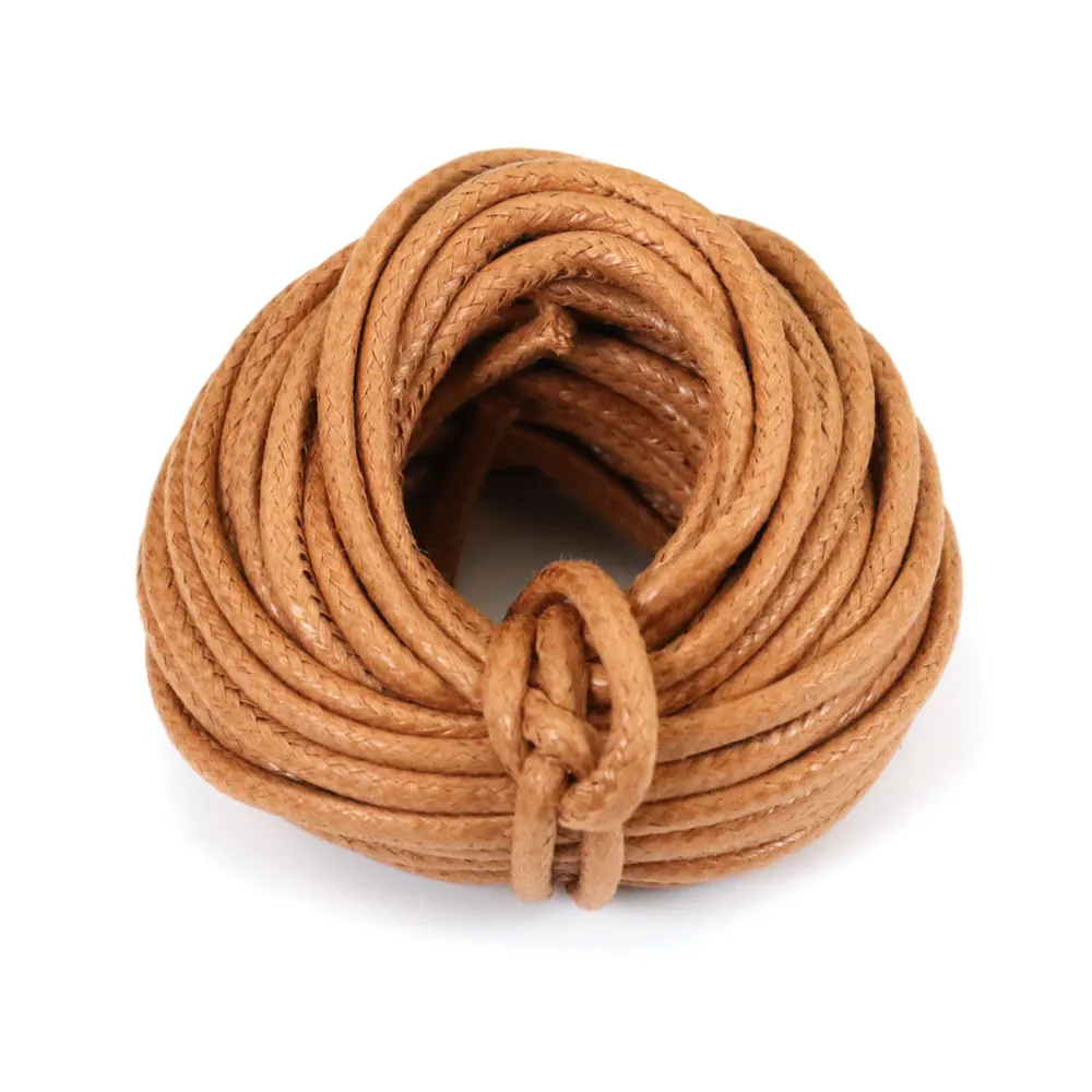 Cordonnet coton ciré cornaline 1.5mm  x 20m