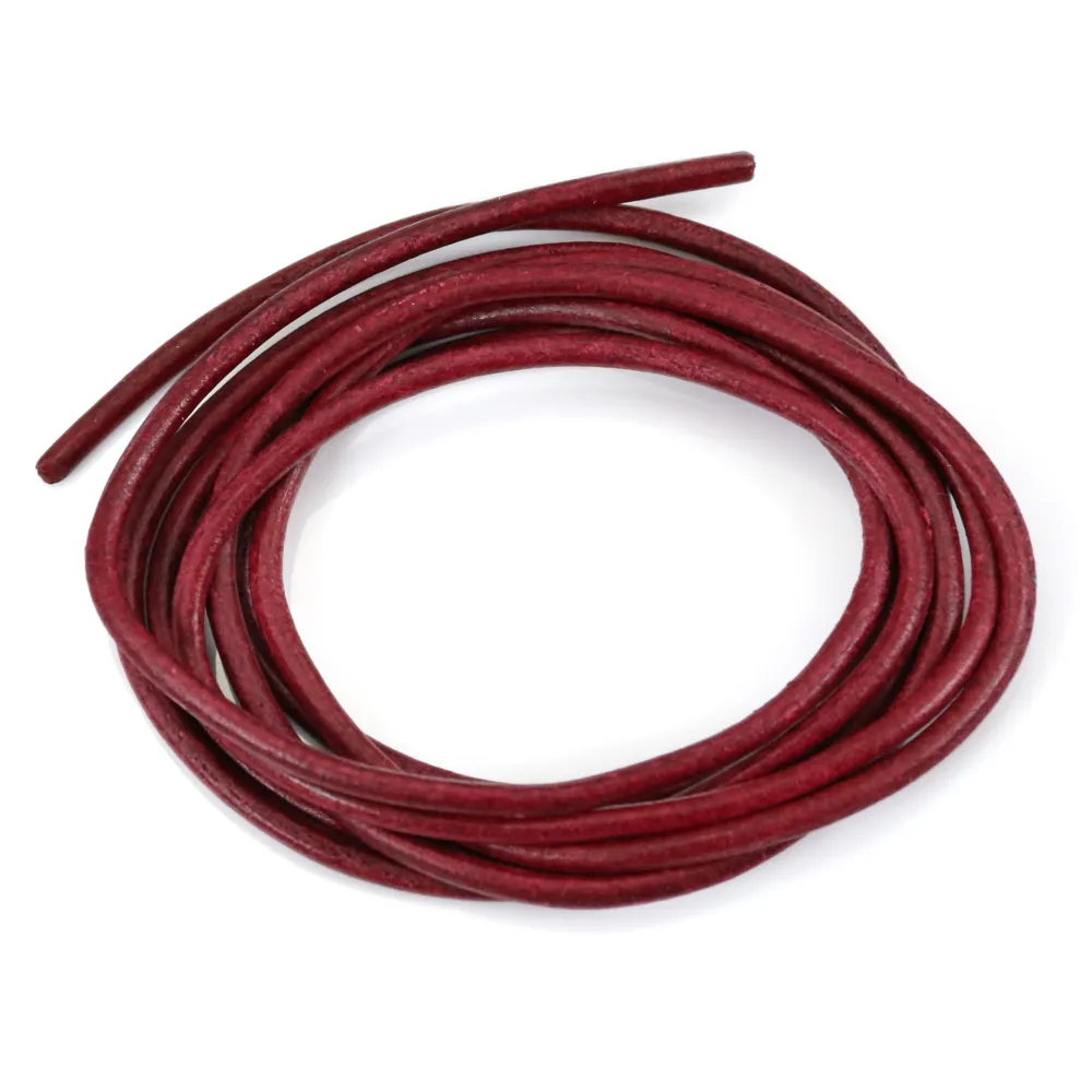 Ruban de cuir vachette grenat 2mm x 1m