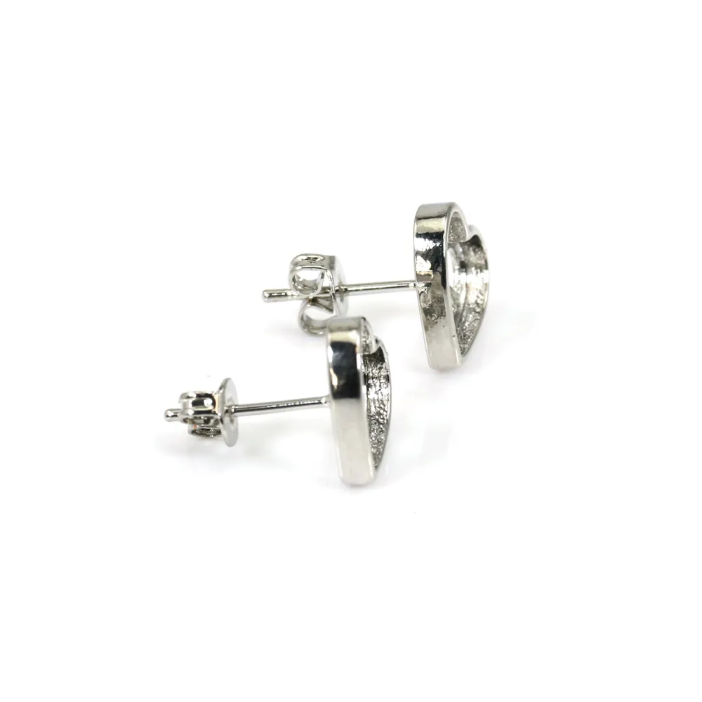 3ème FEU STOP SUPPLEMENTAIRE 809016040206 NISSAN PIXO Essence