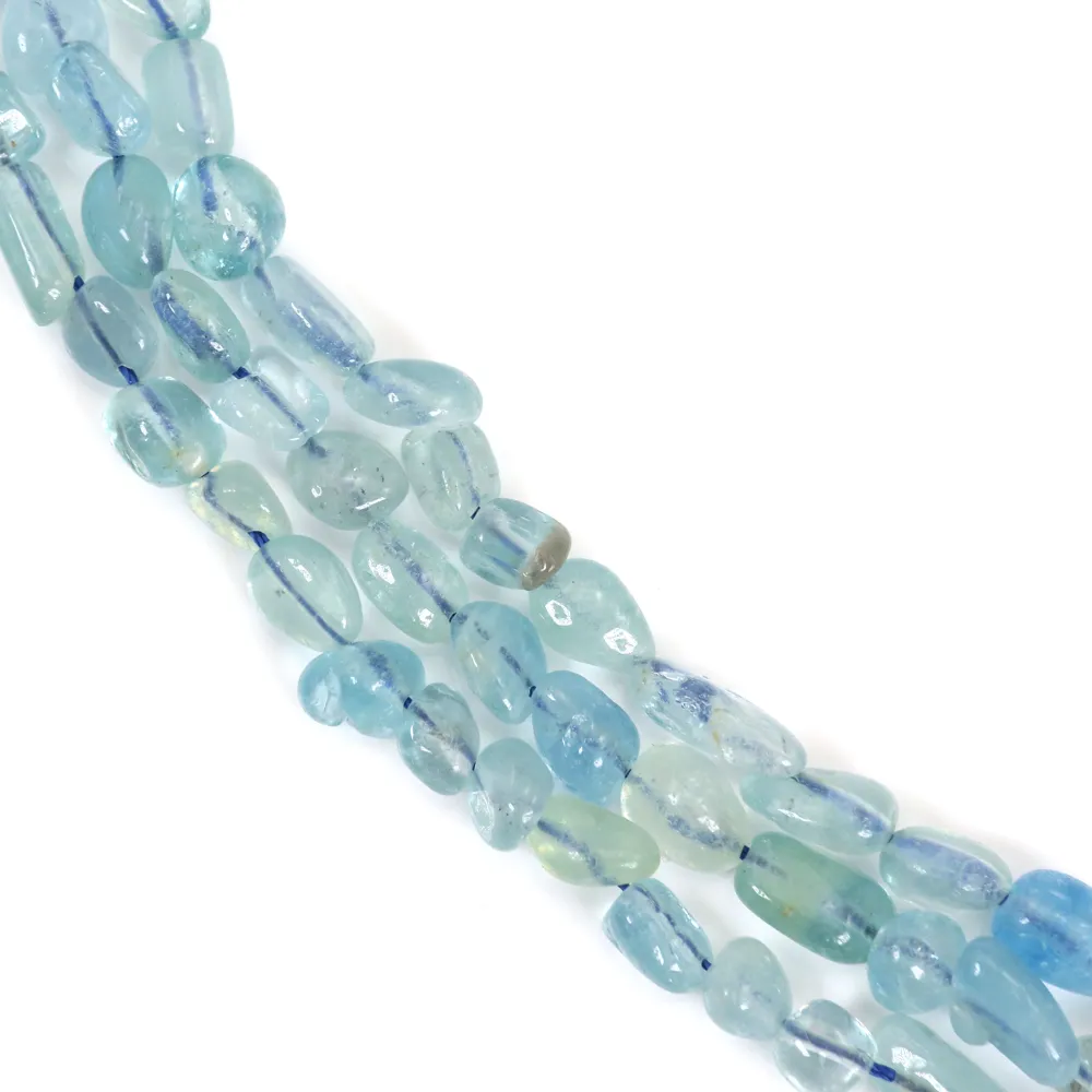 Béryl (Aigue-Marine) baroque 7-9mm x 39cm