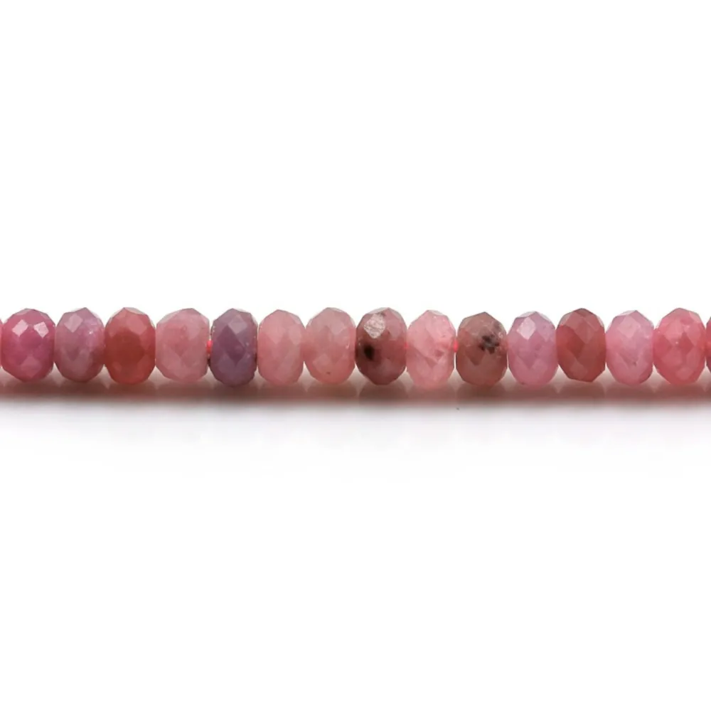 Rubis rouge,en forme de rondelle facette 3x4.5mm x 39cm