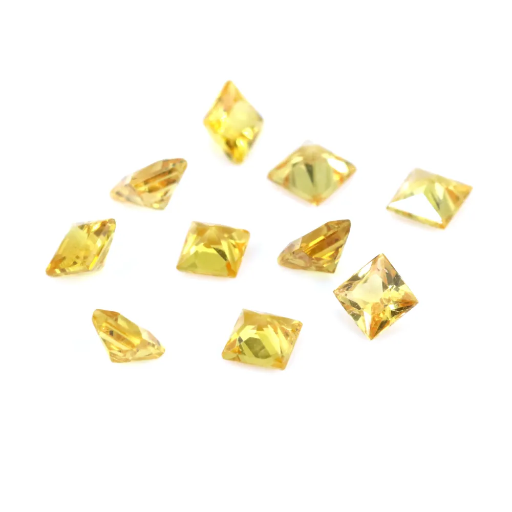 Saphir jaune à sertir, taille princesse carré 2-3mm x 1pc
