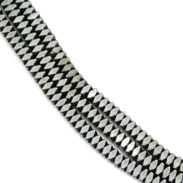 Hematite redonda quadrada facetada 2x4mm x 40cm
