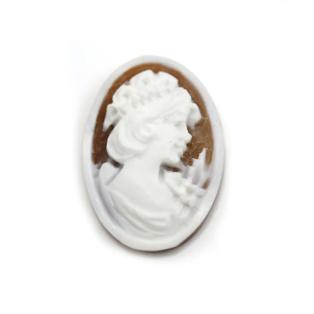 Cabochão Cameo Concha Sardónica Oval Feminina 13x18mm x 1pc