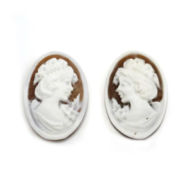 Cabochão Cameo Concha Sardónica Oval Feminina 13x18mm x 1pc