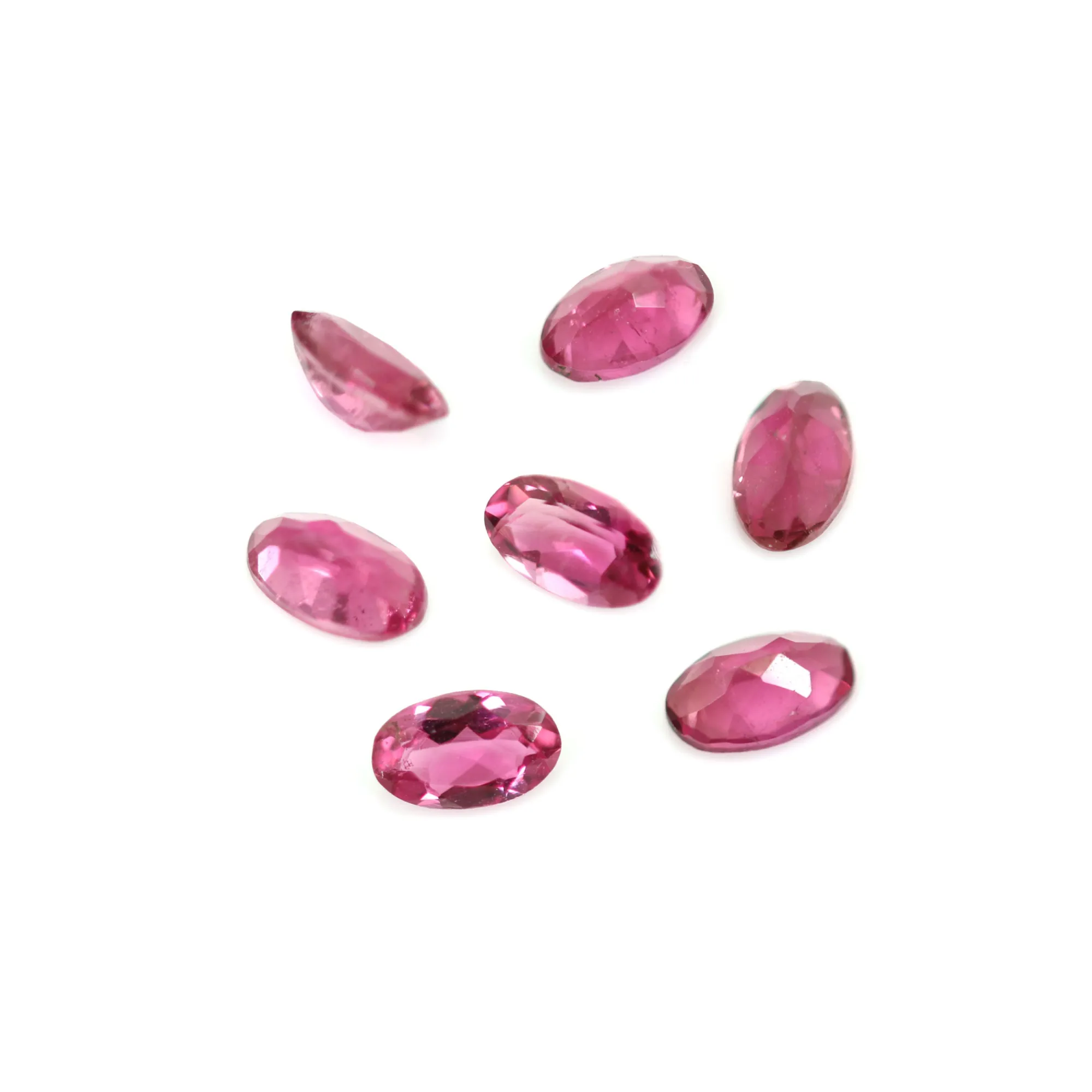 Cabochon Ovale En Tourmaline Rose Naturelle De 13,86 Carats - Rubellite De Madagascar