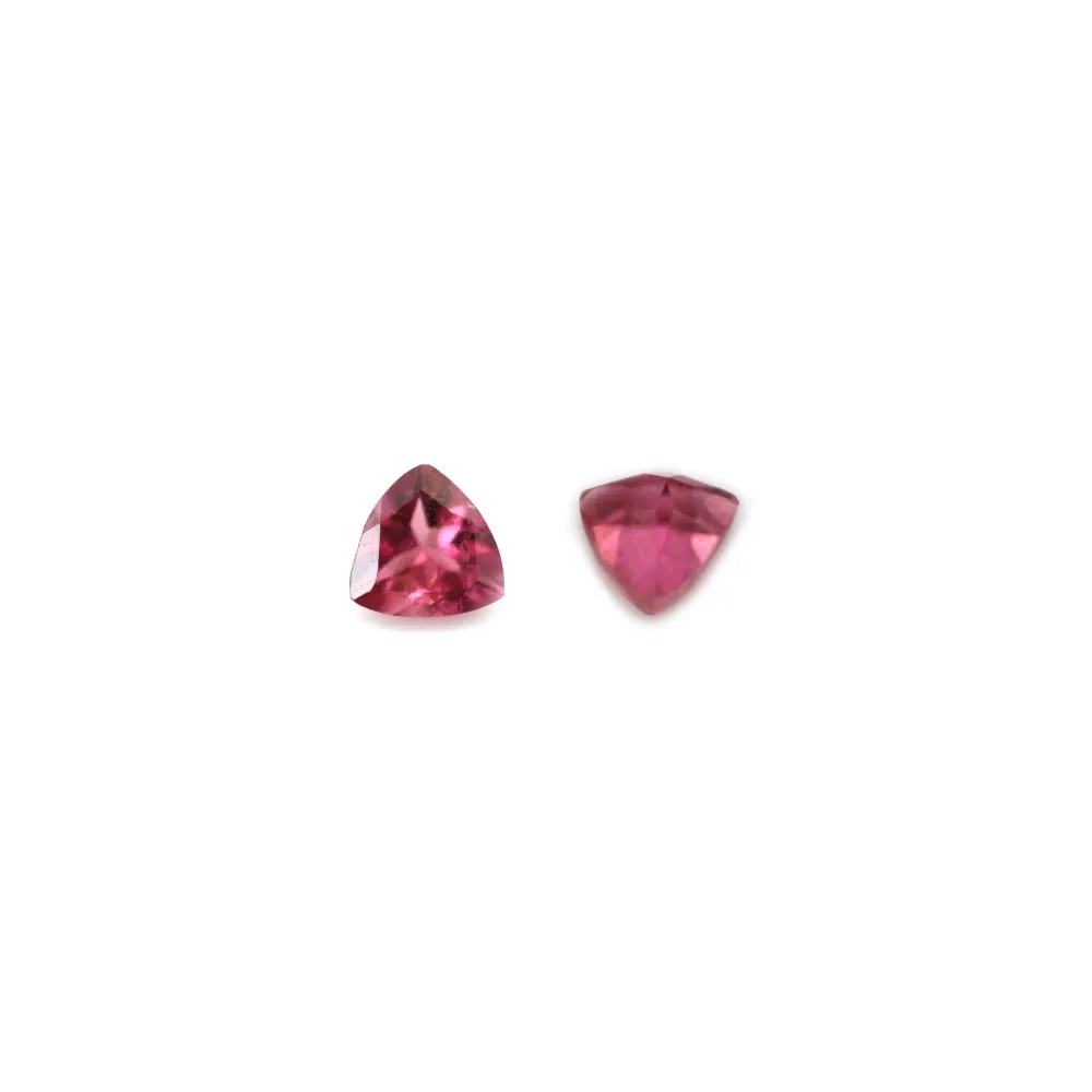 Turmalina rosa engastada, talla trillón 4mm x 1 ud.