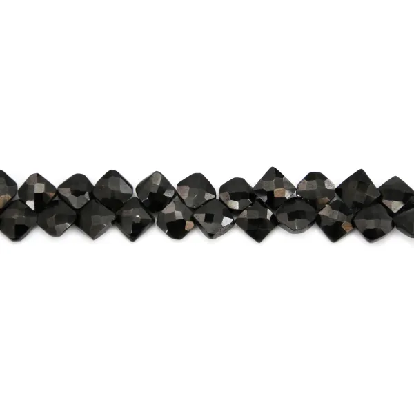 Schwarzer Spinell, facettierter Rautenform, 7-8mm x 21cm.