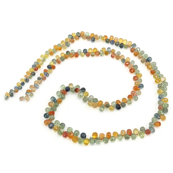 Safira multicolorida em forma de briolette facetada, tamanho degradê x 44cm (232 peças)