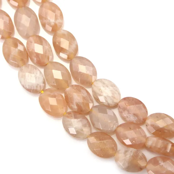 Pierre de lune orange, de forme ovale facette, 6x8mm x 39cm