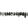 Perles chips alongadas em Quartzo rutilado preto em fio