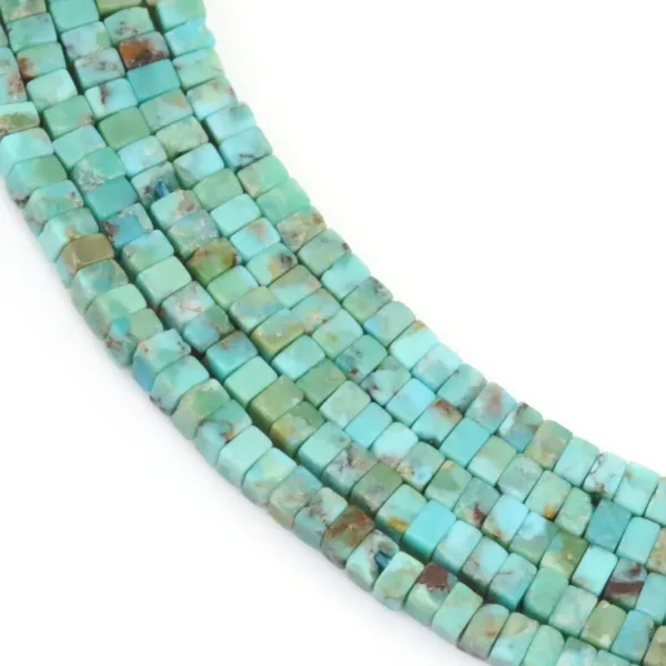 Perle aus quadratischer Lamelle Türkis 1x1.5mm | Natürlicher Steinperle