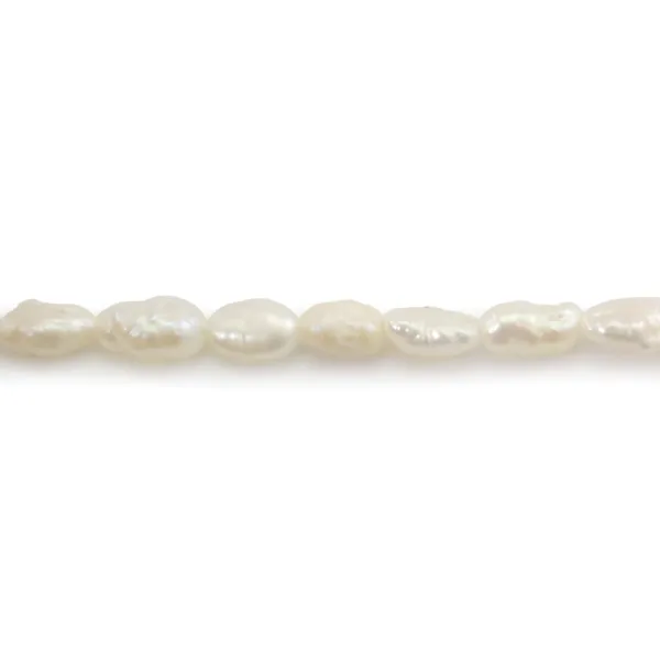 Freshwater cultured pearls, white, olive/irregular, 3-3.5mm x 35cm