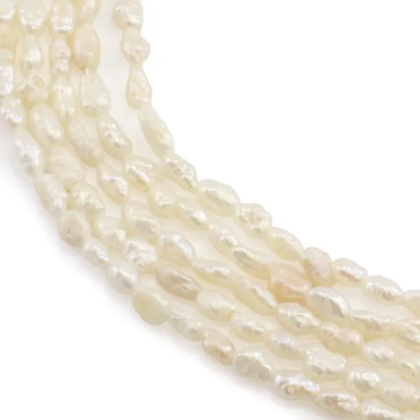 Perles de culture d'eau douce, blanche, olive/irrégulière, 3-3.5mm x 39cm