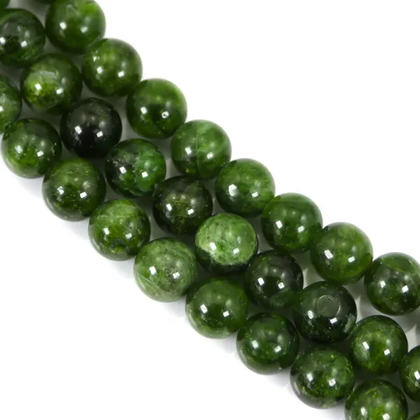 Diopside ronde 8-9mm x 37cm