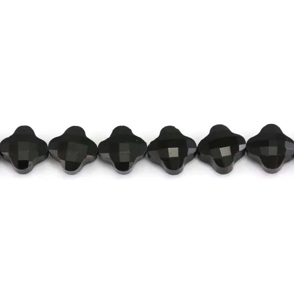 Ónix negro trébol facetado 10mm x 1pc